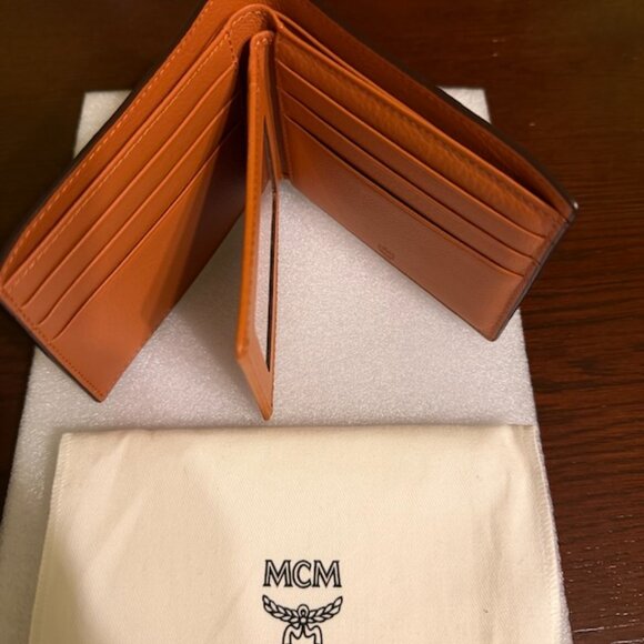 MCM men wallet - Picture 2 of 5